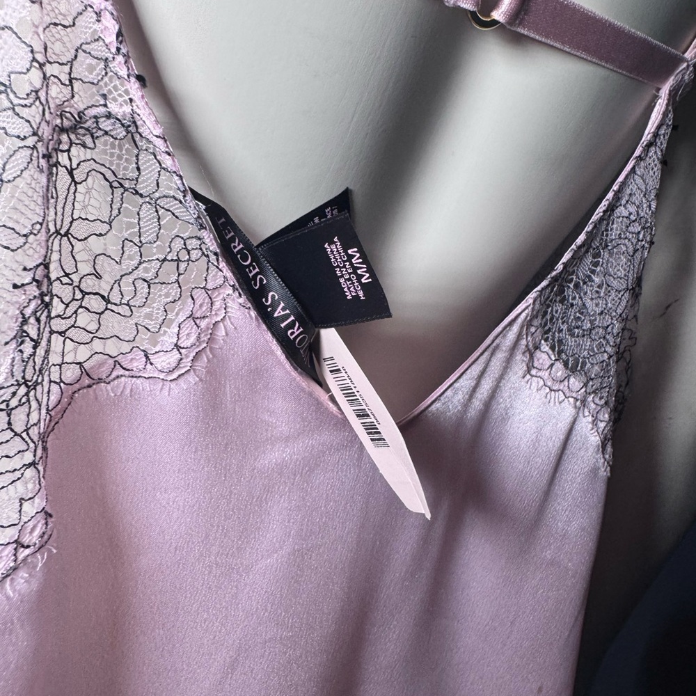 Victoria’s Secret NEW Pink Satin Lace Babydoll Slip Dress Size M - Picture 7 of 7